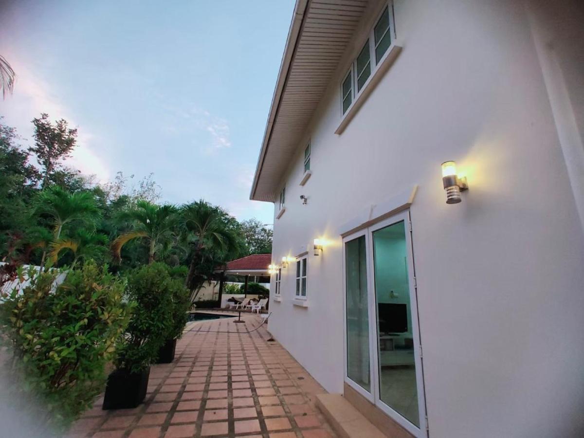 R-Jay Villa L Pattaya L Private Pool L Bbq Ban Huai Yai Exteriör bild