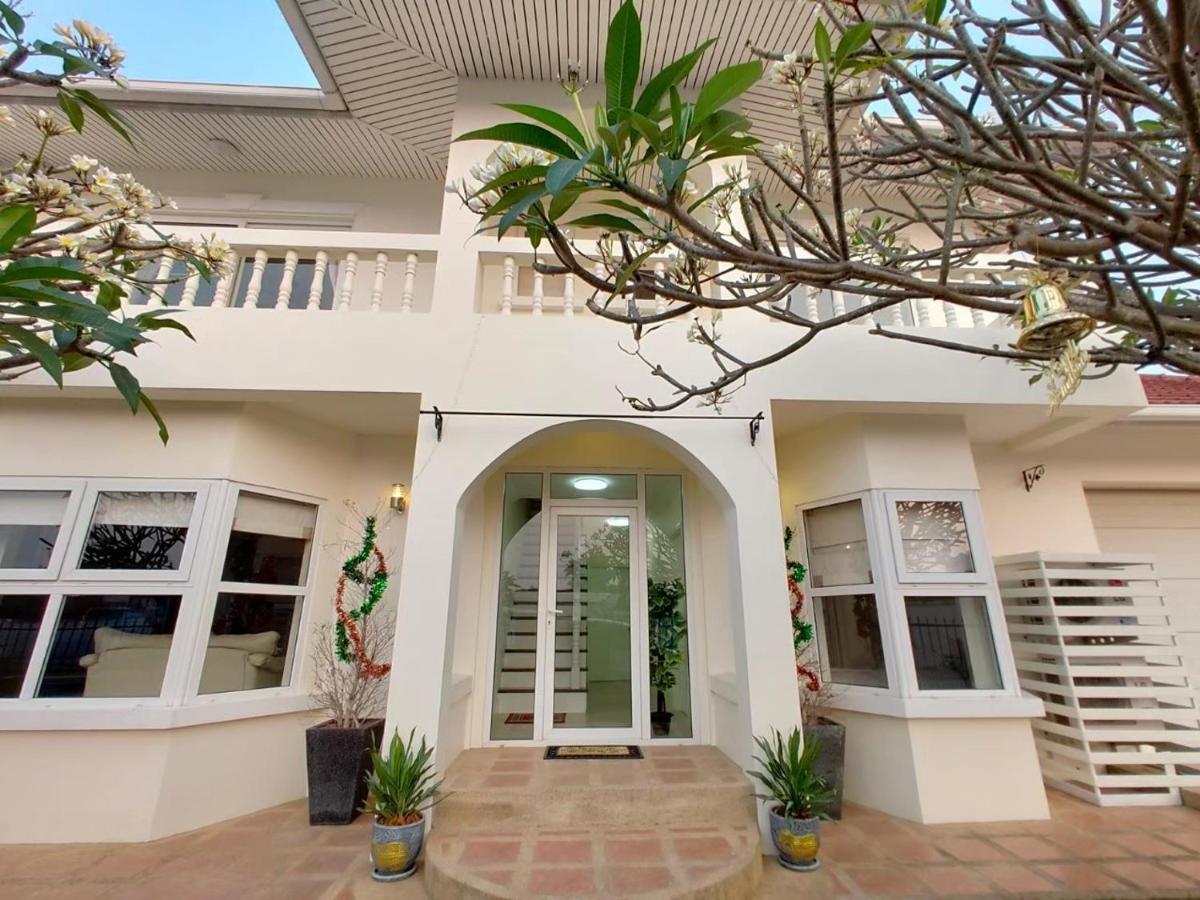 R-Jay Villa L Pattaya L Private Pool L Bbq Ban Huai Yai Exteriör bild