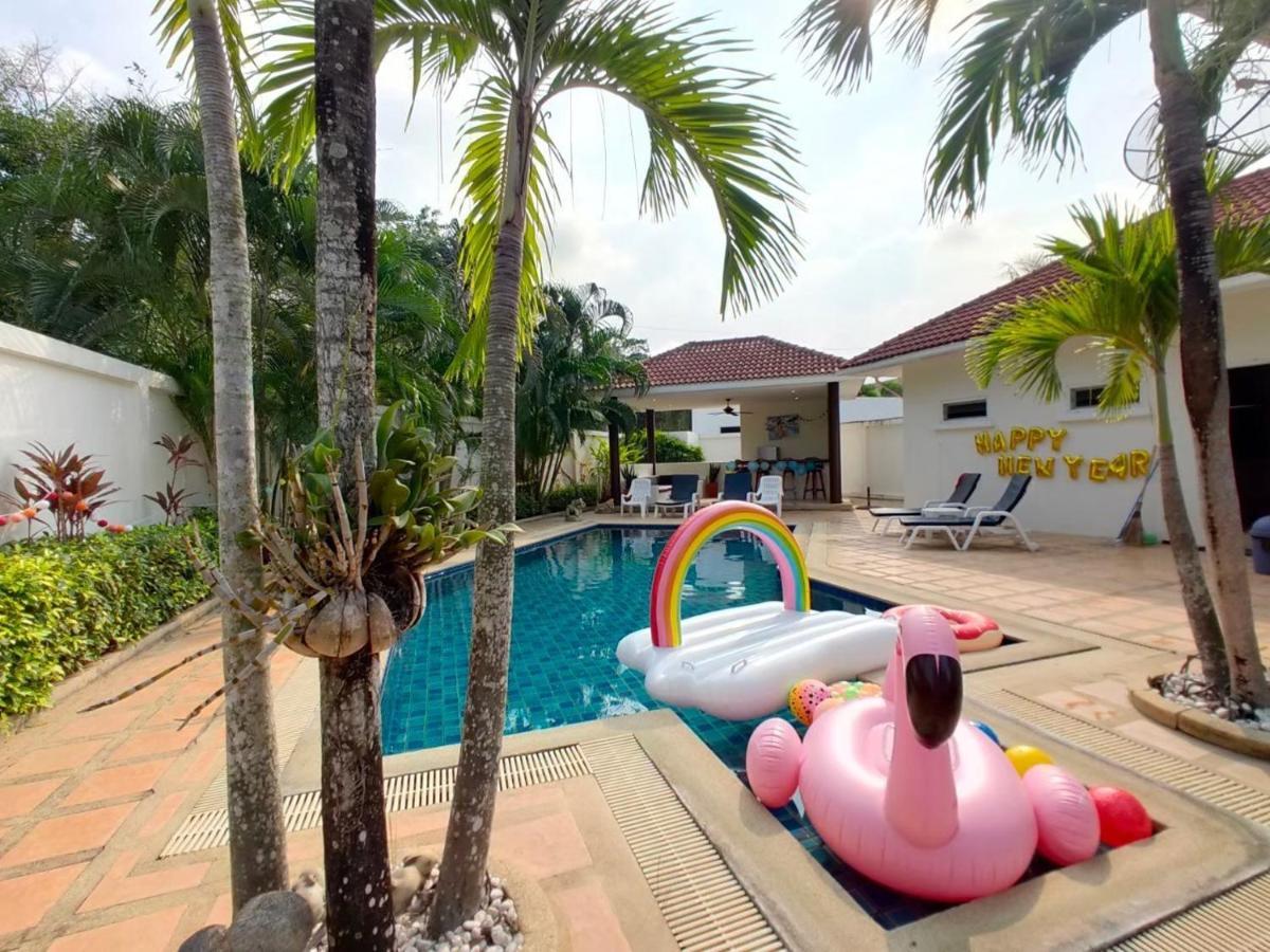 R-Jay Villa L Pattaya L Private Pool L Bbq Ban Huai Yai Exteriör bild